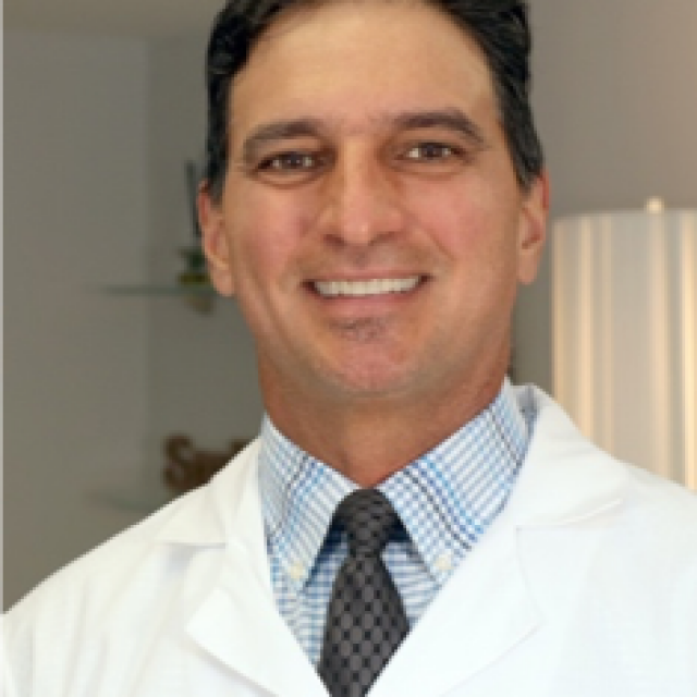 Martinez, Dr. Carlos