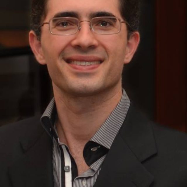 González, Dr. Miguel A.
